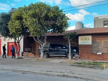 Joven que chocó la camioneta del padre habría dado positivo en consumo de marihuana y se descargó en redes sociales Joven que chocó la camioneta del padre habría dado positivo en consumo de marihuana y se descargó en redes sociales