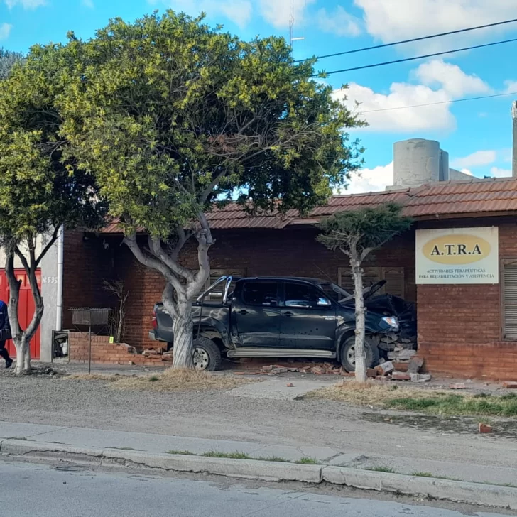 Joven que chocó la camioneta del padre habría dado positivo en consumo de marihuana y se descargó en redes sociales Joven que chocó la camioneta del padre habría dado positivo en consumo de marihuana y se descargó en redes sociales