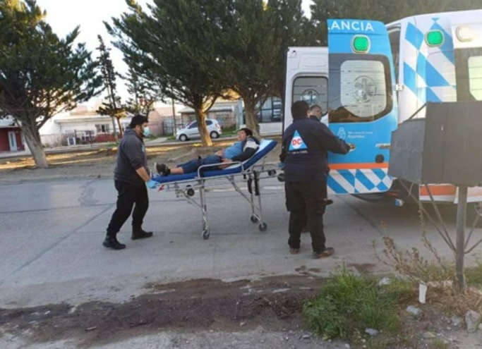 Causó daños en una casa, robó una cerveza y fue atropellado cuando escapaba