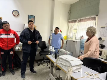 Claudio Vidal realizó una recorrida sorpresa en el hospital de Río Gallegos: “Estamos acompañando a la ministra y a su equipo” Claudio Vidal realizó una recorrida sorpresa en el hospital de Río Gallegos: “Estamos acompañando a la ministra y a su equipo”