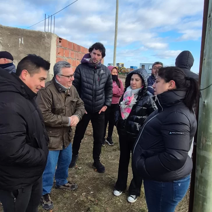 Vecinos del barrio 22 de Septiembre celebraron el avance de la obra de gas: “Es muy especial” Vecinos del barrio 22 de Septiembre celebraron el avance de la obra de gas: “Es muy especial”