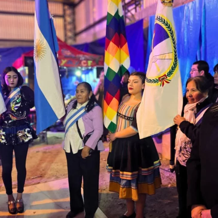 Las Heras celebró los 213 años del Éxodo Jujeño y rindió homenaje a la Bandera de la Libertad Civil Las Heras celebró los 213 años del Éxodo Jujeño y rindió homenaje a la Bandera de la Libertad Civil