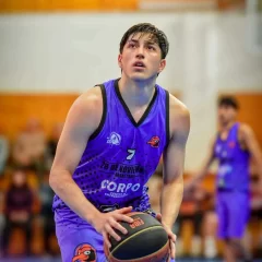 Nazareno Maclen fue contratado por Federación de Comodoro Rivadavia