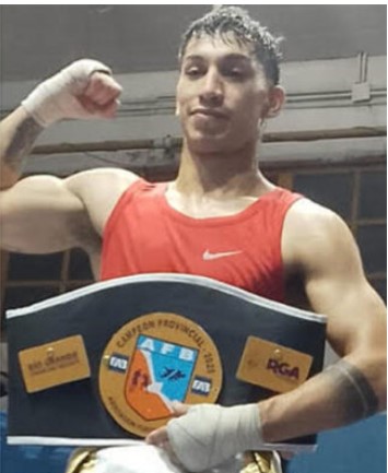 Festival de boxeo en Punta Arenas con púgiles argentinos