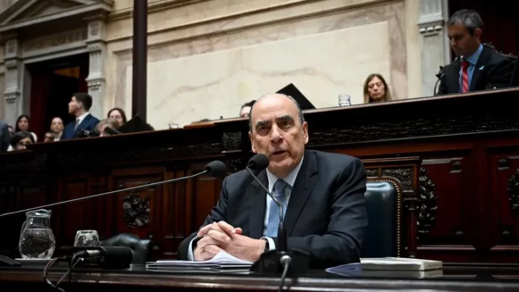  Se presentó una moción de censura a Guillermo Francos, jefe de Gabinete, en el Congreso.