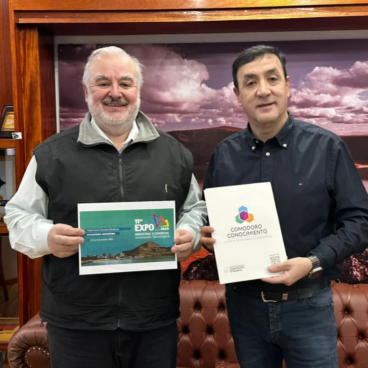 Rubén Zárate se reunió con Pablo Grasso para presentar la Expo Industrial de Comodoro Rivadavia Rubén Zárate se reunió con Pablo Grasso para presentar la Expo Industrial de Comodoro Rivadavia