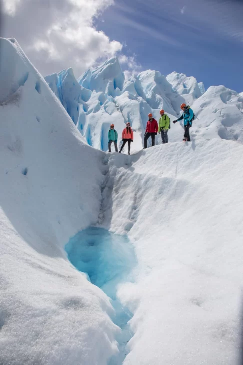 hielo-y-aventura-caminar-sobre-el-glaciar-1-1-485x728 hielo-y-aventura-caminar-sobre-el-glaciar-1-1-485x728