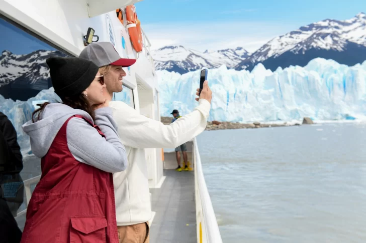 hielo-y-aventura-caminar-sobre-el-glaciar-2-728x485 hielo-y-aventura-caminar-sobre-el-glaciar-2-728x485