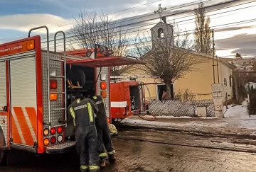 Un desperfecto en un calefactor provocó un principio de incendio en una parroquia de Julia Dufour