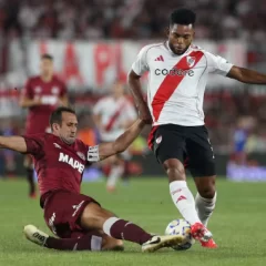 Pelota Libre o Fútbol Libre: cómo ver en vivo Lanús vs. River, por el Torneo Clausura