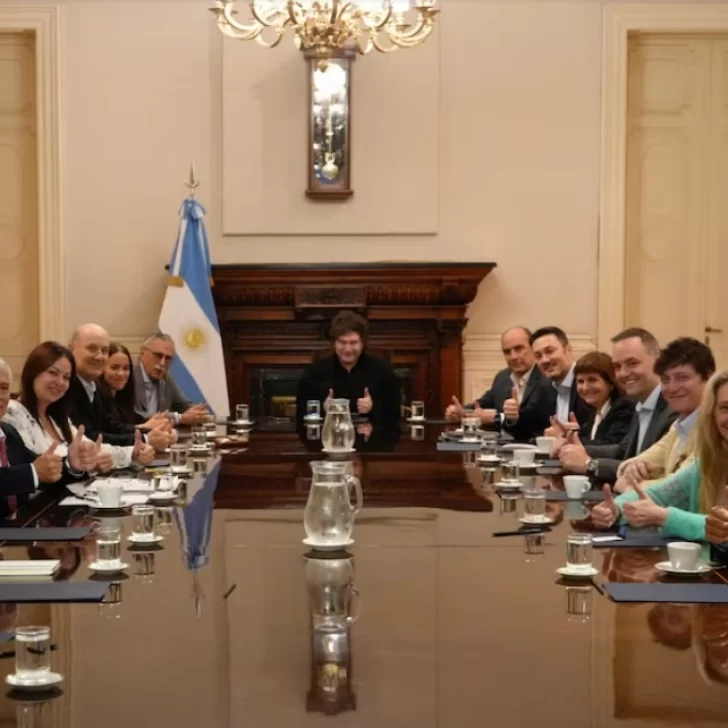 Milei adelantó que habrá modificaciones en su gabinete tras las elecciones de octubre Milei adelantó que habrá modificaciones en su gabinete tras las elecciones de octubre