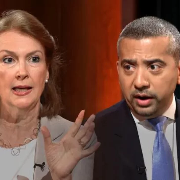 Diana Mondino reapareció y cuestionó a Milei por el caso $LIBRA: “O no es muy inteligente o es corrupto” Diana Mondino reapareció y cuestionó a Milei por el caso $LIBRA: “O no es muy inteligente o es corrupto”