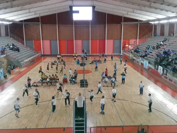 Se juega torneo argentino de selecciones y el tercer Gran Prix patagónico