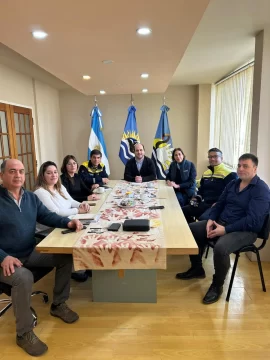 Newmont refuerza el diálogo con intendentes de Santa Cruz Newmont refuerza el diálogo con intendentes de Santa Cruz