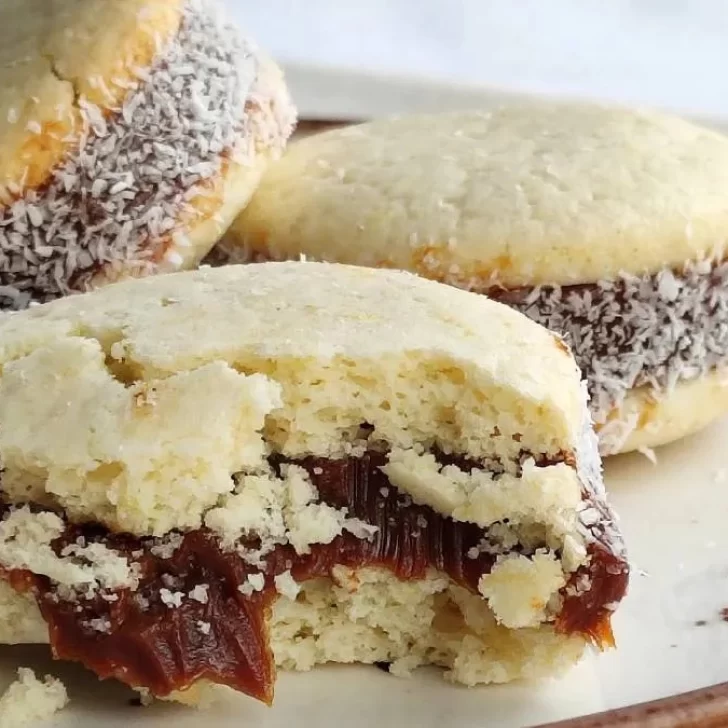 Receta de alfajores de maicena caseros, rápida y muy fácil