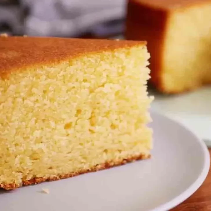 Receta de bizcochuelo casero rápida y económica, con pocos ingredientes Receta de bizcochuelo casero rápida y económica, con pocos ingredientes