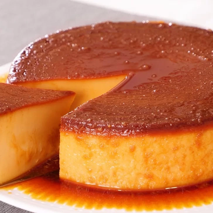 Receta de flan casero tradicional con solo 4 ingredientes Receta de flan casero tradicional con solo 4 ingredientes