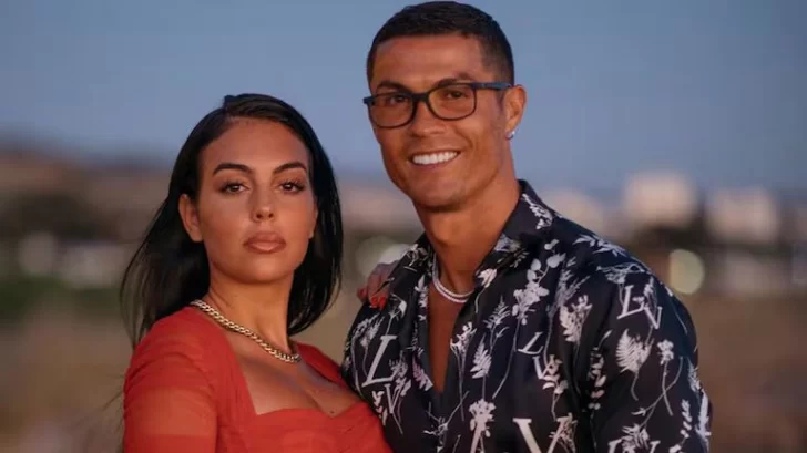 Cristiano Ronaldo y Georgina Rodríguez anunciaron su casamiento: “Sí, quiero”