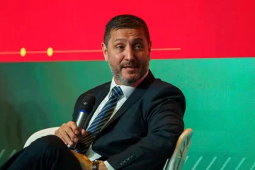 Oscar Vera con La Opinión Austral en AmCham Energy: “En septiembre adjudicamos las áreas que YPF cedió a Fomicruz”