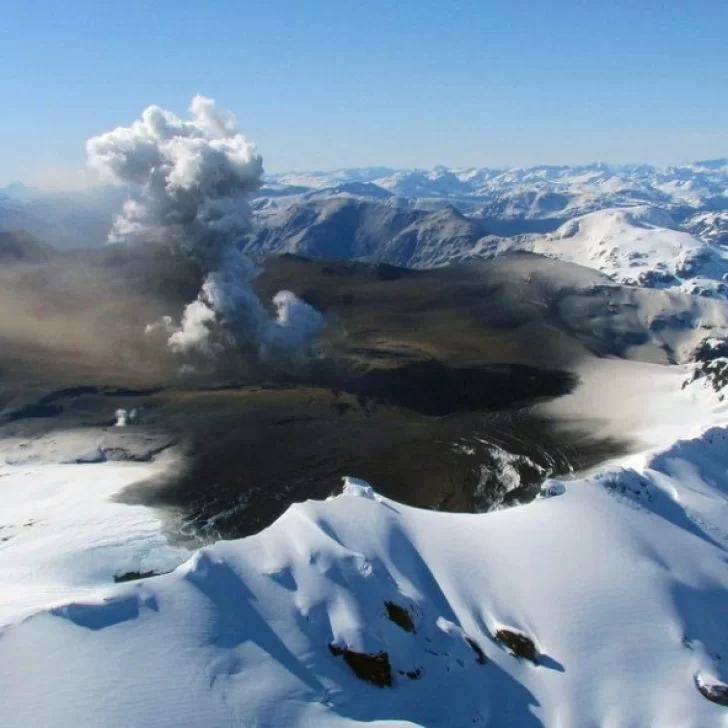 Actividad del volcán Hudson encendió las alarmas en la Patagonia: “Lo que está pasando es normal” Actividad del volcán Hudson encendió las alarmas en la Patagonia: “Lo que está pasando es normal”