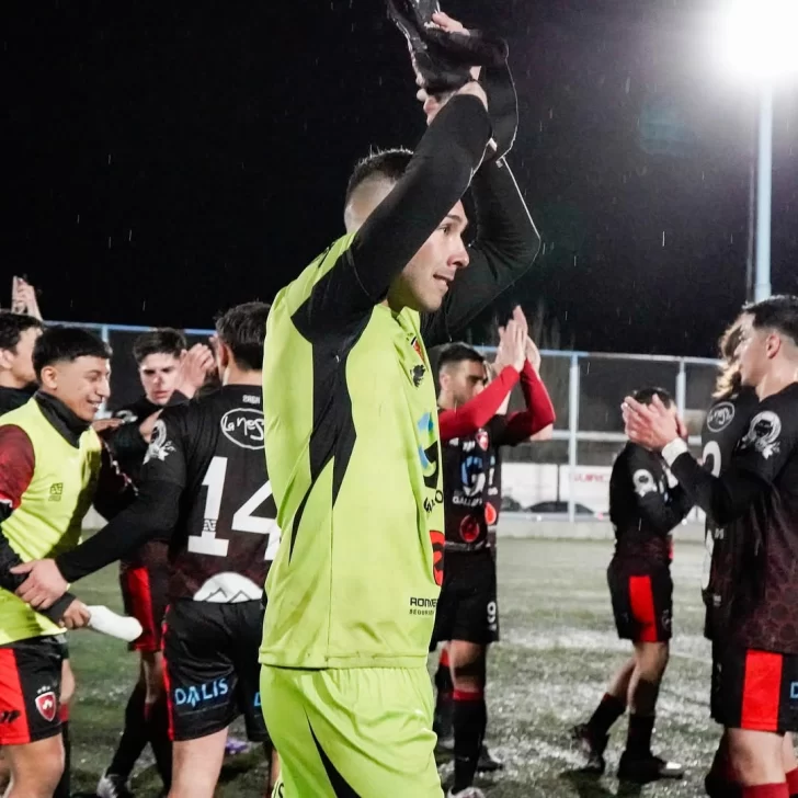 Escorpión goleó 7–0 al campeón UPP en el inicio de la Fecha 3 de la Liga Fútbol Sur Escorpión goleó 7–0 al campeón UPP en el inicio de la Fecha 3 de la Liga Fútbol Sur