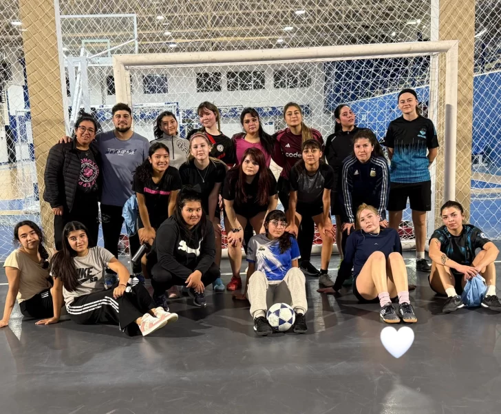 Triste adiós a la joven jugadora de futsal, Alira Antonella Mosqueda Ruz: “La depresión es una lucha silenciosa”