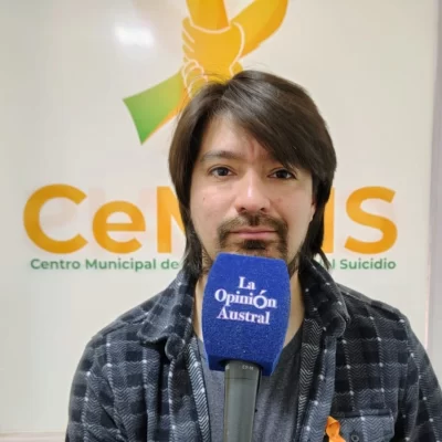 El silencio no salva vidas: el Lic. Olave, diplomado en Suicidiología, llamó a hablar del suicidio sin miedo