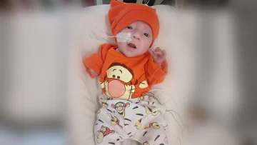 “Ya salió de terapia intensiva”: Amir, el bebé que nació prematuro y con una cardiopatía, evoluciona en el Garrahan “Ya salió de terapia intensiva”: Amir, el bebé que nació prematuro y con una cardiopatía, evoluciona en el Garrahan