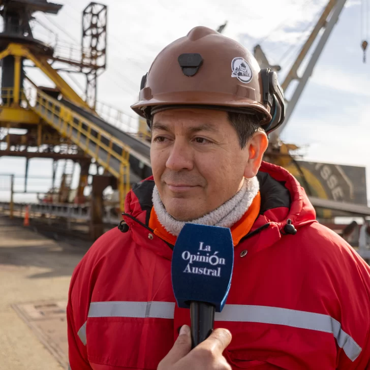 Pablo Gordillo Arriagada, de YCRT, sobre la exportación de carbón: “Es un gran paso, con trabajo y producción salimos adelante” Pablo Gordillo Arriagada, de YCRT, sobre la exportación de carbón: “Es un gran paso, con trabajo y producción salimos adelante”