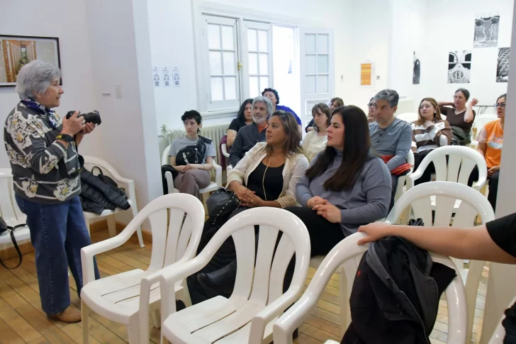 CHARLA-TALLER-FOTOGRAFIA-BERTA-GIMENEZ-1-728x485