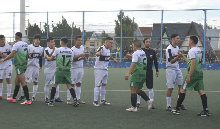 Se reanuda la acción en la Liga de los Barrios: la Primera A retoma su marcha