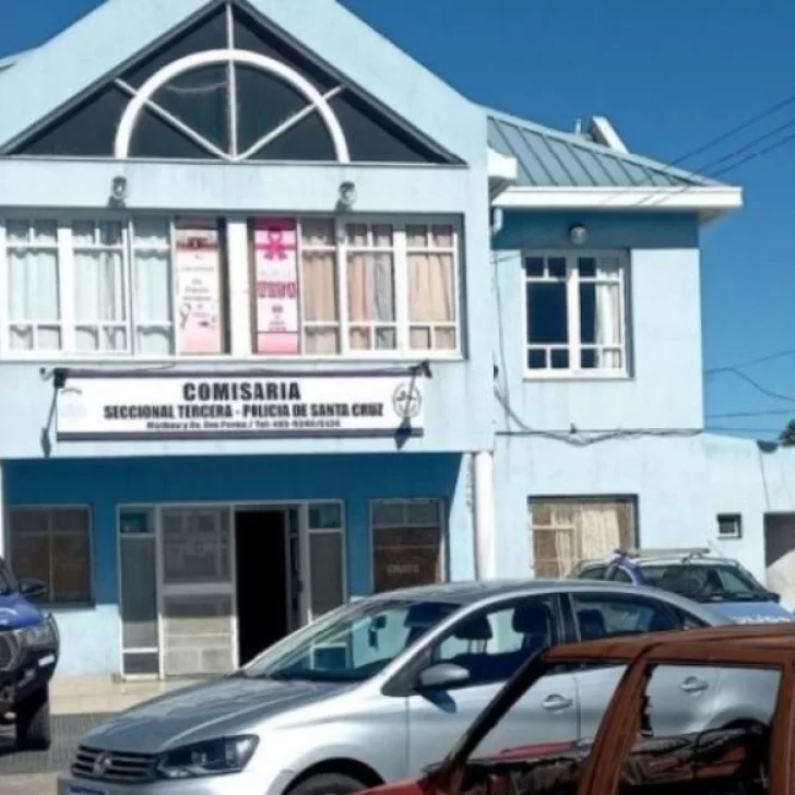 Vecinos intentaron linchar a un hombre acusado de abusar de una menor Vecinos intentaron linchar a un hombre acusado de abusar de una menor