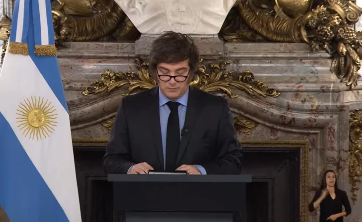  Milei leyó el discurso que duró unos 15 minutos. La frase más repetida: 