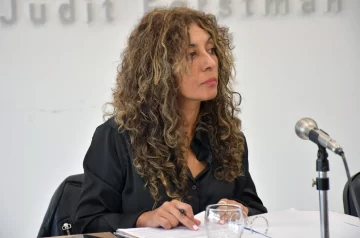 Adriana Nieto respondió al amparo de Judiciales: “¿Mascheroni es secretario de los trabajadores o del Tribunal Superior de Justicia?” Adriana Nieto respondió al amparo de Judiciales: “¿Mascheroni es secretario de los trabajadores o del Tribunal Superior de Justicia?”
