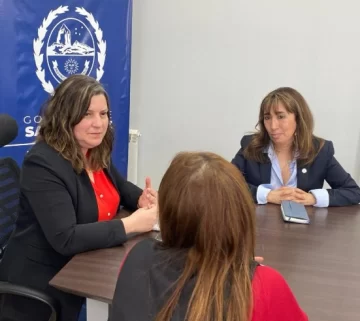 Reyes y la ministra Ross hablaron de la problemática de salud mental de la niñez