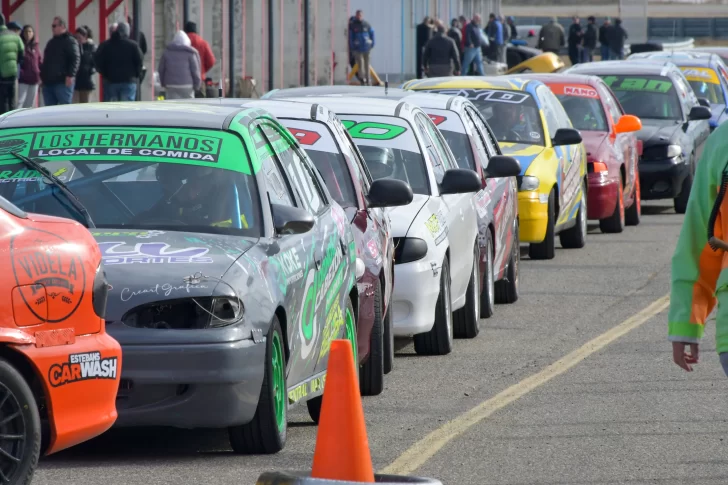 Se cumplieron las tandas de clasificación y corrieron las categorías chilenas