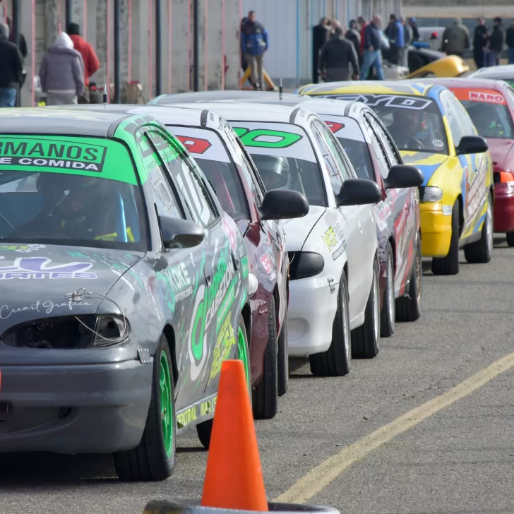 Se cumplieron las tandas de clasificación y corrieron las categorías chilenas Se cumplieron las tandas de clasificación y corrieron las categorías chilenas