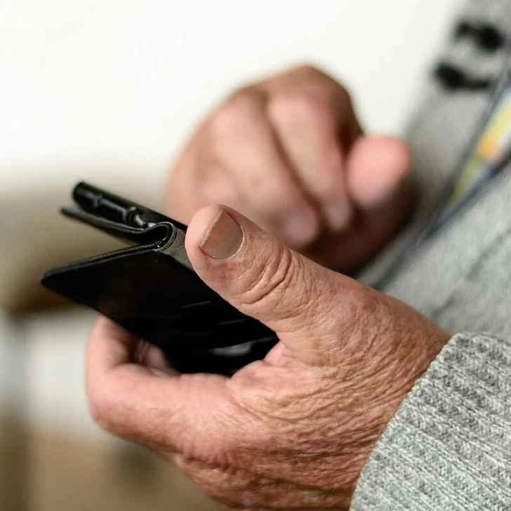 Delincuente amenazó a un anciano tras intentar estafarlo por una compra de más de 3 millones Delincuente amenazó a un anciano tras intentar estafarlo por una compra de más de 3 millones