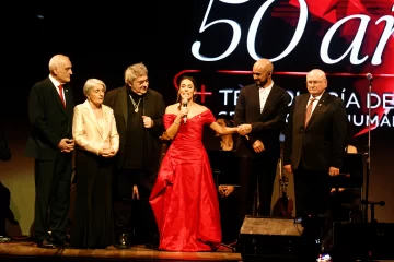 Fundación Favaloro celebró sus 50 años con arte, emoción y solidaridad Fundación Favaloro celebró sus 50 años con arte, emoción y solidaridad