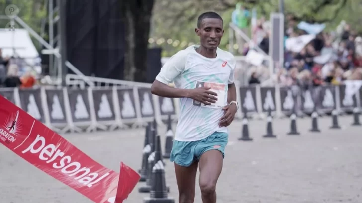  Habtamu Birlew, el nuevo ganador de los 42km. Foto @maratondebuenosaires.