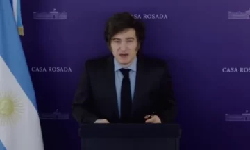 Javier Milei participó por video en acto de VOX y calificó a Charlie Kirk como “mártir de la libertad”