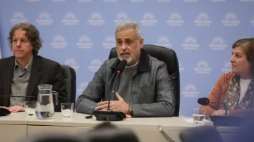 Jorge Rial expuso en Diputados, denunció aprietes y prometió publicar más pruebas de corrupción este miércoles Jorge Rial expuso en Diputados, denunció aprietes y prometió publicar más pruebas de corrupción este miércoles