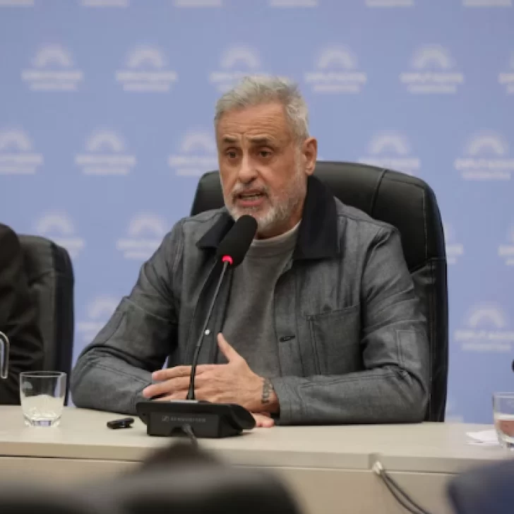 Jorge Rial expuso en Diputados, denunció aprietes y prometió publicar más pruebas de corrupción este miércoles Jorge Rial expuso en Diputados, denunció aprietes y prometió publicar más pruebas de corrupción este miércoles