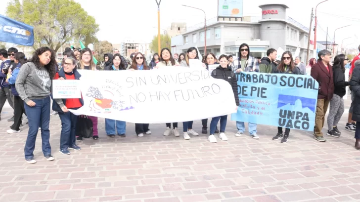 MARCHA-FEDERAL-UNIVERSITARIO-SEPTIEMBRE-2025-CALETA-OLIVIA-6-728x409 MARCHA-FEDERAL-UNIVERSITARIO-SEPTIEMBRE-2025-CALETA-OLIVIA-6-728x409