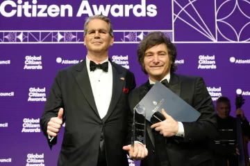 Milei recibió el premio “Ciudadano Global” y agradeció el apoyo de Estados Unidos: “En el camino correcto”