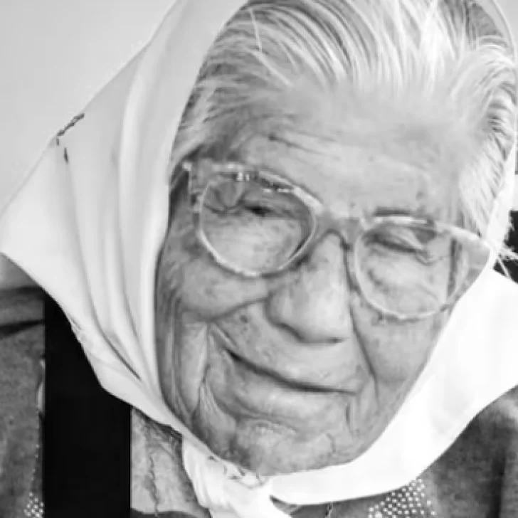 Murió Azucena Díaz, emblemática figura de Madres de Plaza de Mayo
