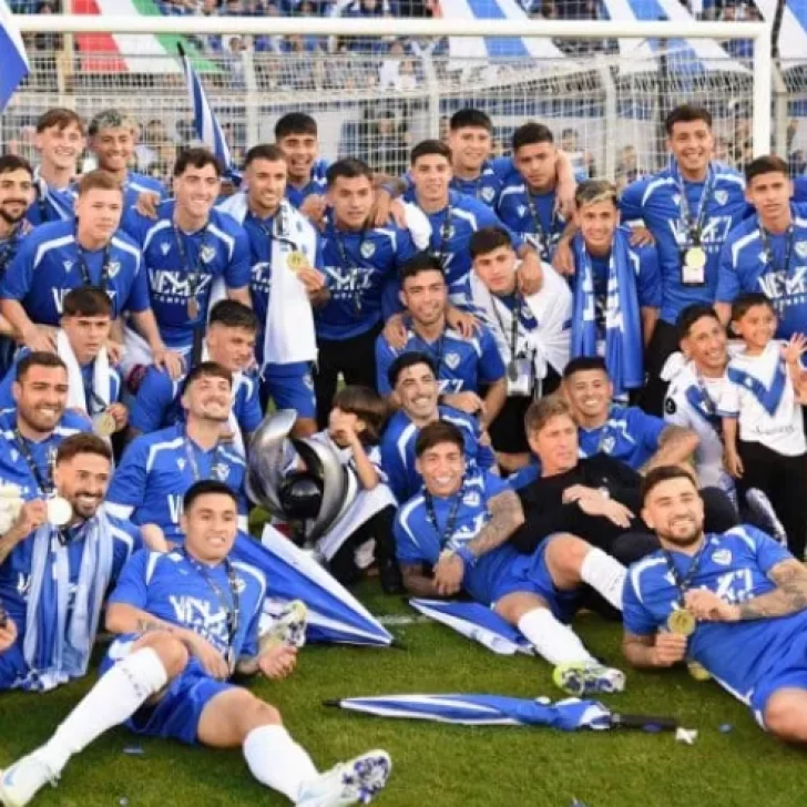 Vélez Sarsfield se coronó campeón de la Supercopa Argentina: “Hay que sostenernos en el tiempo” Vélez Sarsfield se coronó campeón de la Supercopa Argentina: “Hay que sostenernos en el tiempo”