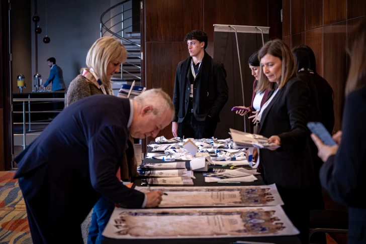 Directivos y editores de medios impresos, digitales y audiovisuales de todo el país participan de las jornadas que reúne a la prensa argentina en el Hotel Rayentray de Puerto Madryn.FOTO: FEDERICO KROWICKI / CANAL 12