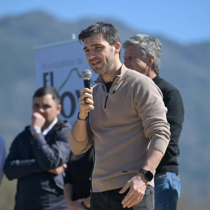 Nacho Torres y el combate de los incendios forestales: “Neuquén, Río Negro y Chubut harán una licitación común para tener medios aéreos propios” Nacho Torres y el combate de los incendios forestales: “Neuquén, Río Negro y Chubut harán una licitación común para tener medios aéreos propios”