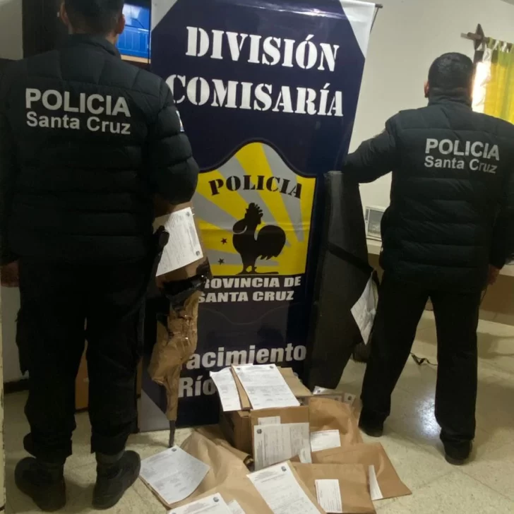 Secuestraron armas y teléfonos en causa por amenazas calificadas a una mujer